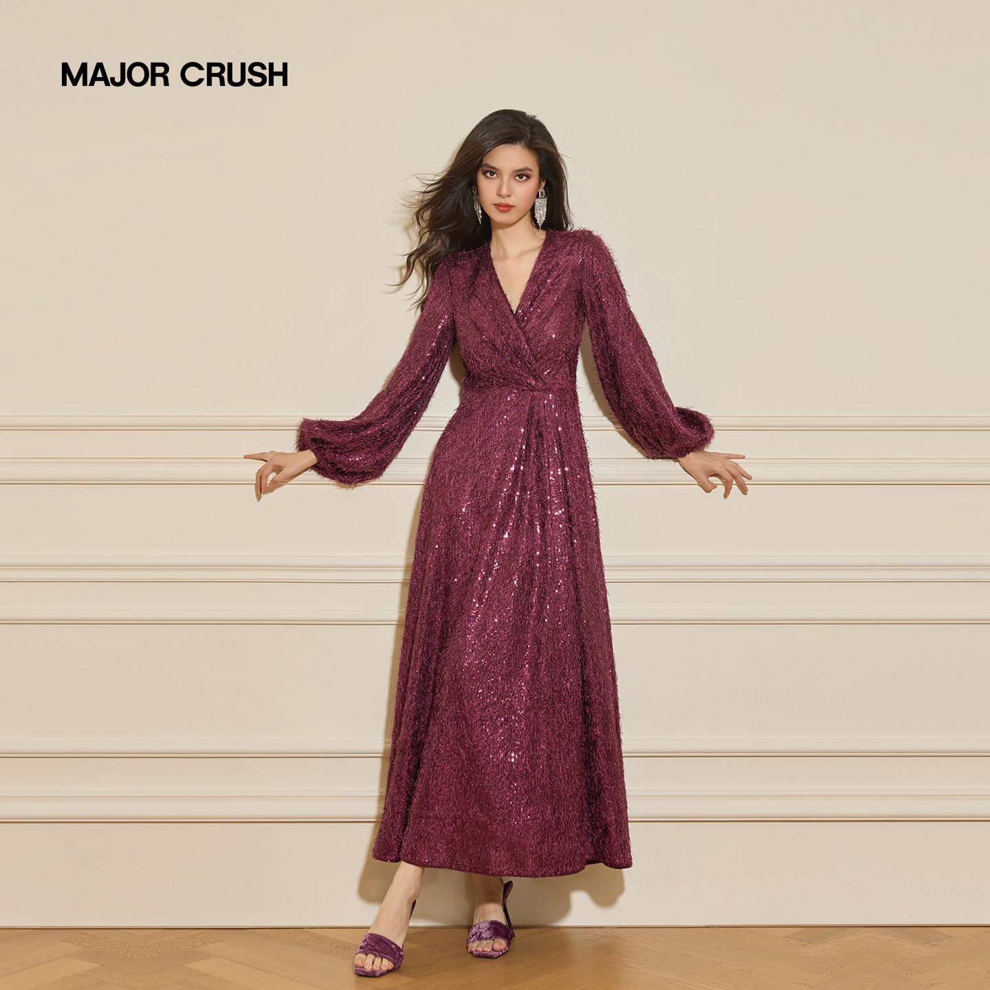 MAJOR CRUSH冬季新款绛影丝语连衣裙设计师优雅显瘦连衣裙7604