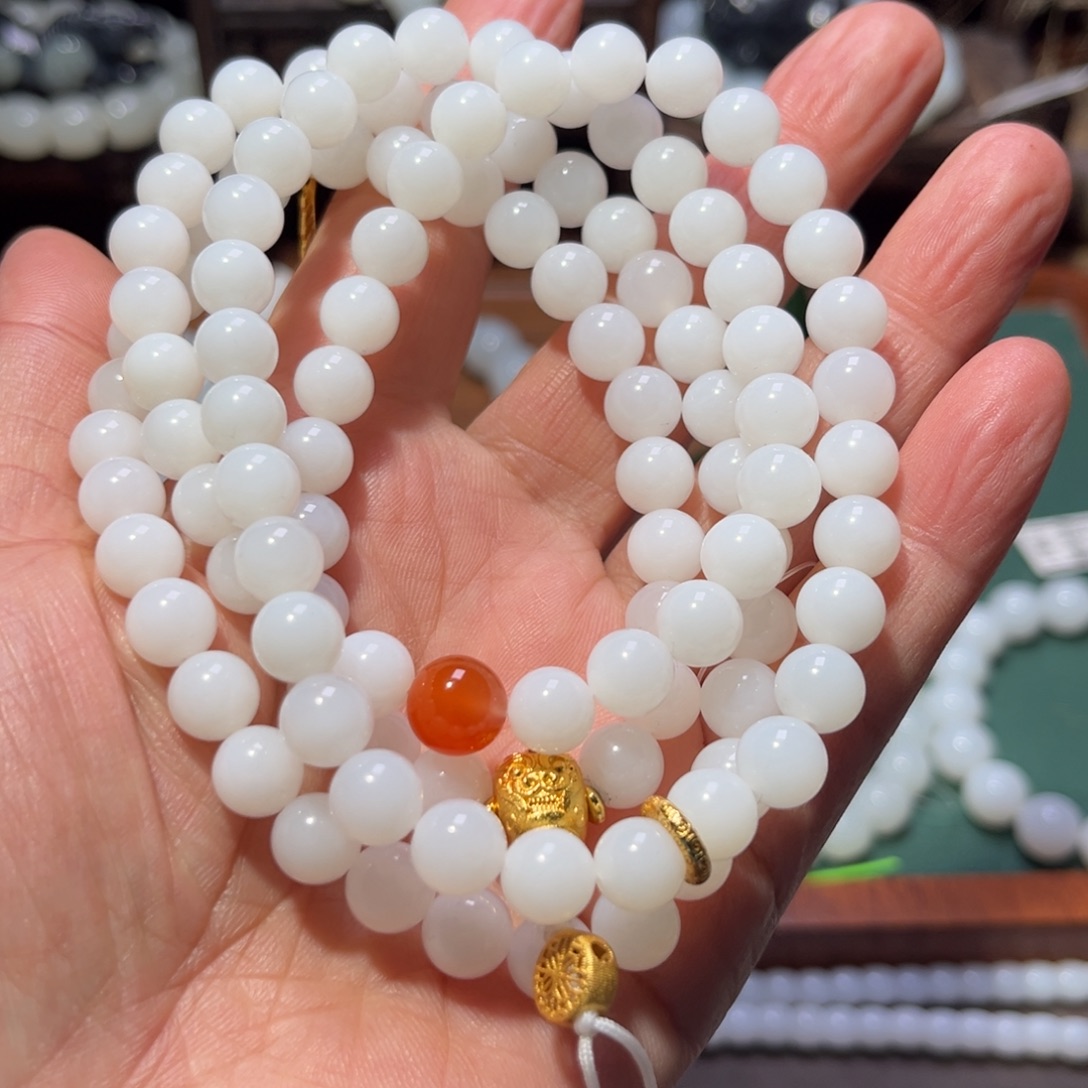 和田玉未镶嵌手链卡8