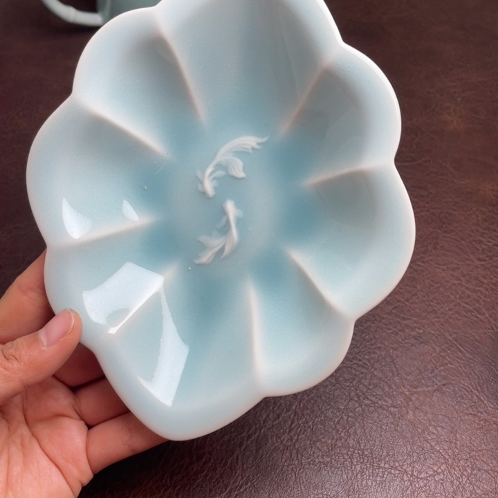 青瓷哈哈哈哈哈哈哈哈