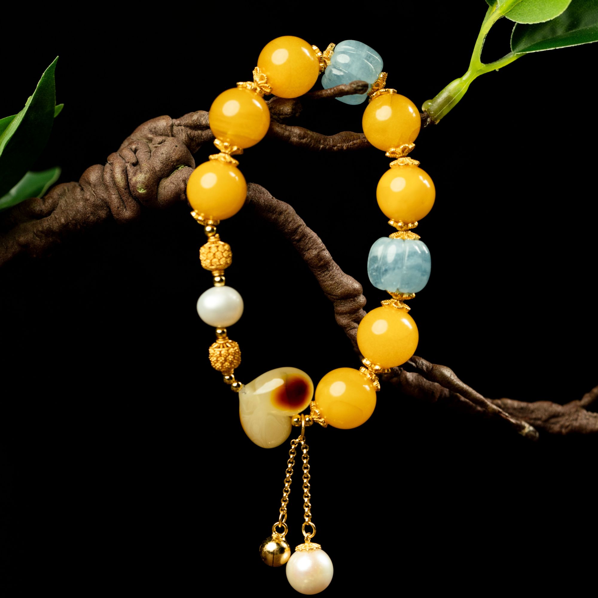 明道煊【心铃】鸡油黄蜜蜡圆珠爱心灵动