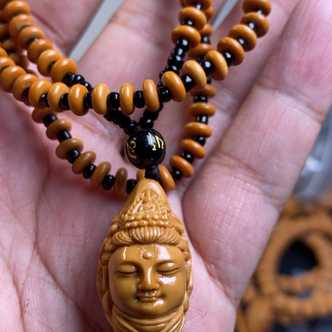 军***猴头核桃吊坠橄榄