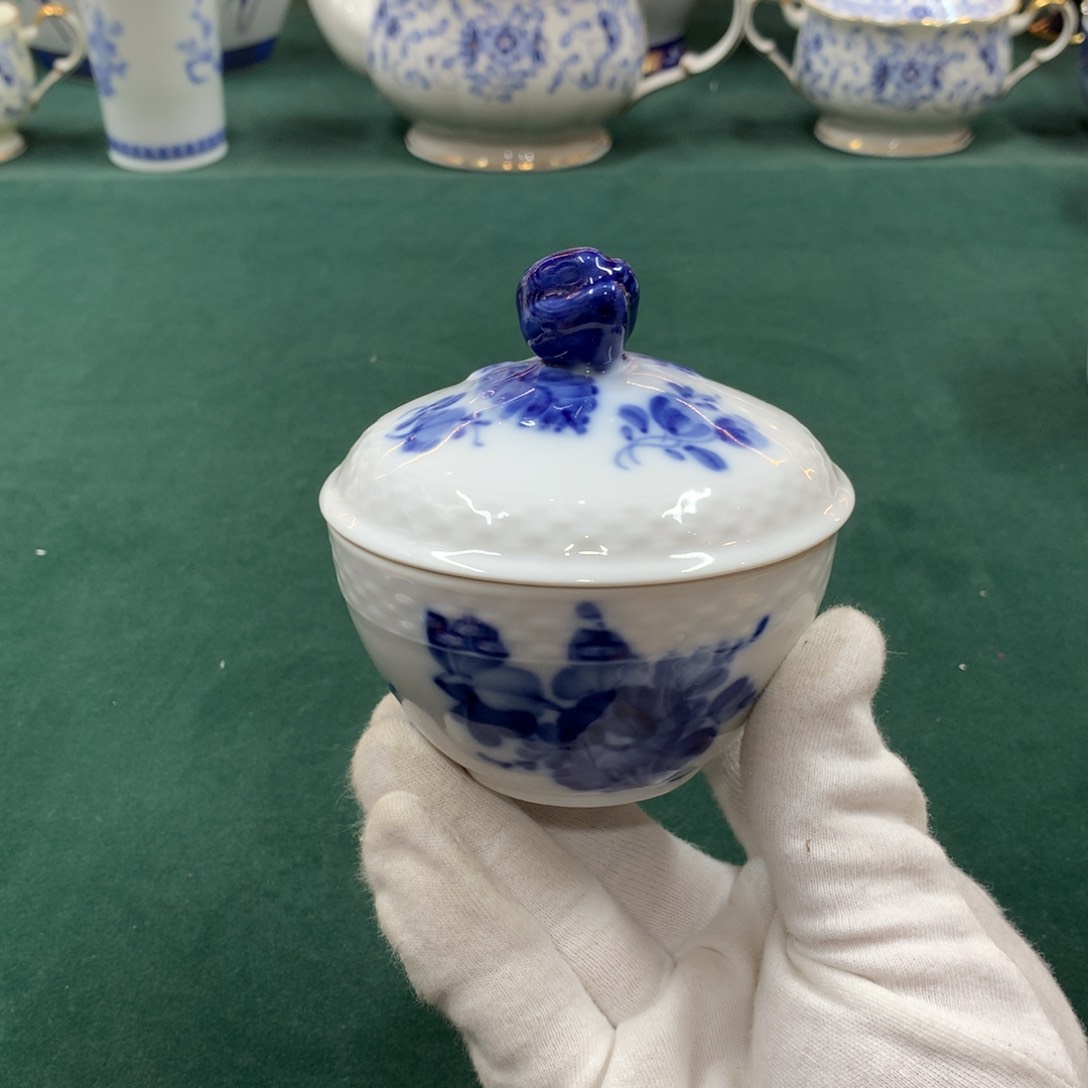 摆件全是大漂亮瓷器啊美美哒