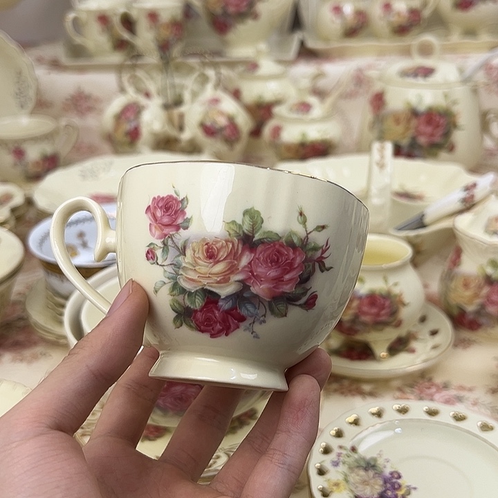 陶瓷两个陶瓷陶瓷