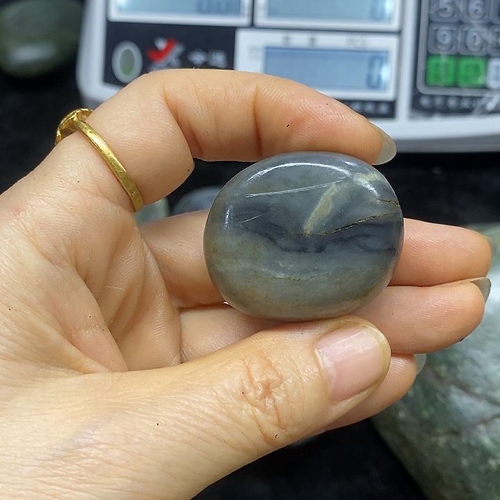 未镶嵌和田玉（糖玉）挂件