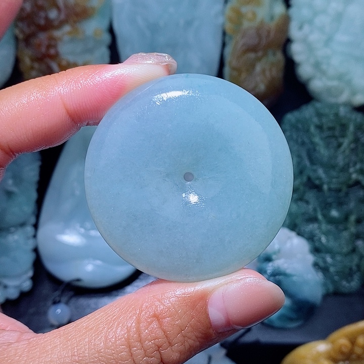 定制翡翠未镶嵌翡翠