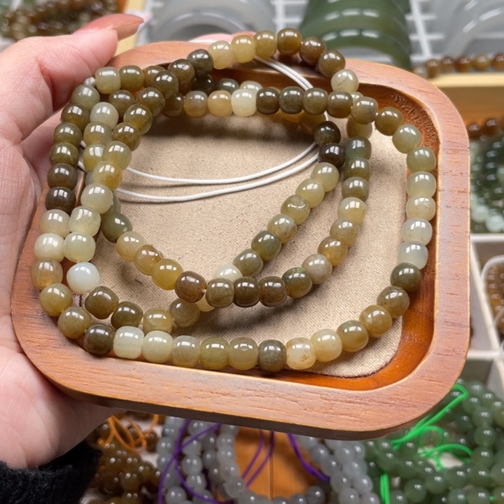 和田玉珠串6*7mm未镶嵌