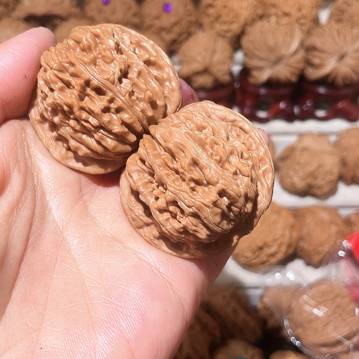 楓***文玩核桃把件四座楼