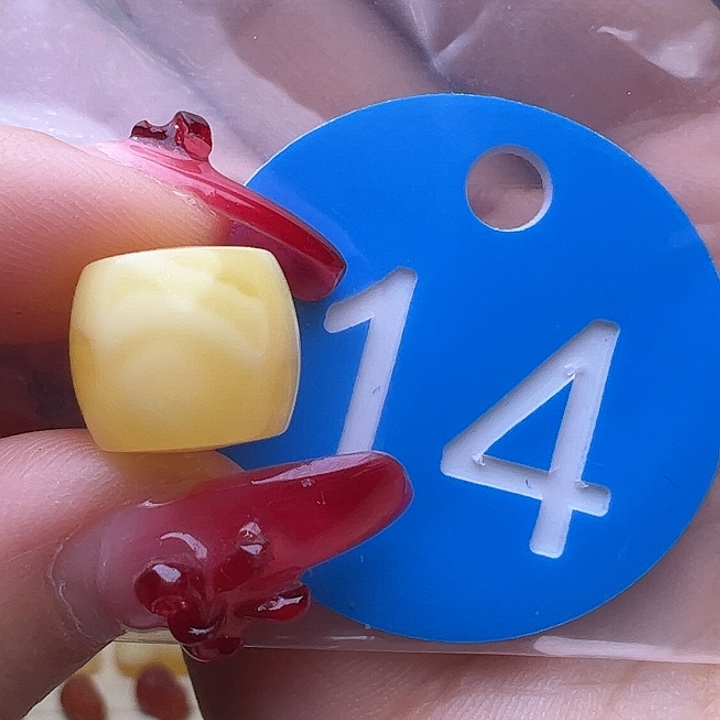 蜜蜡裸石未镶嵌12mm 浓蜡 精工直切