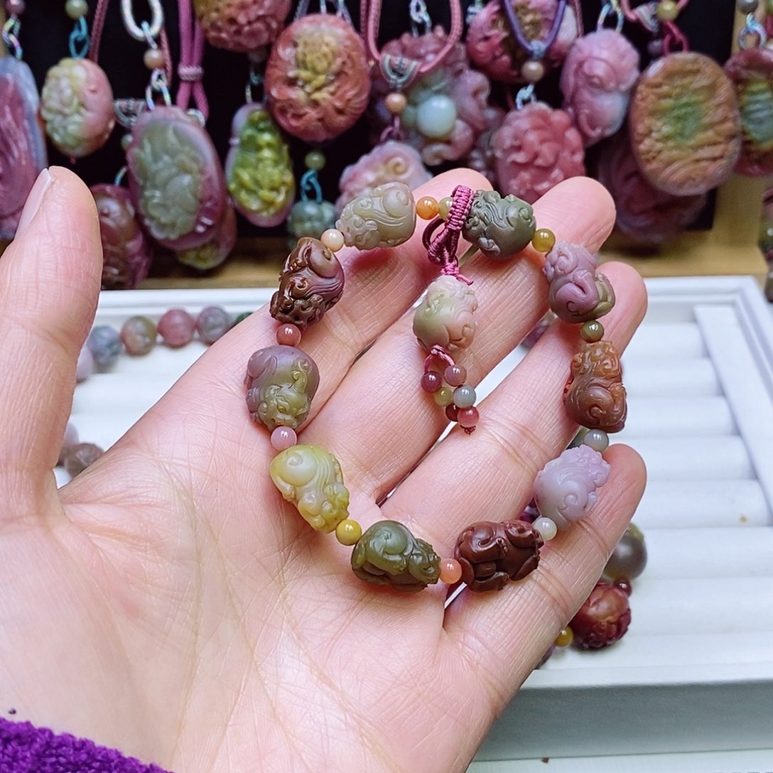 玛瑙/玉髓盐源玛瑙手链未镶嵌