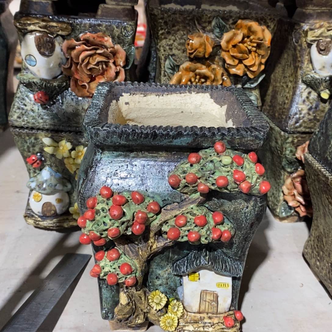 红陶青藤花器多肉花盆