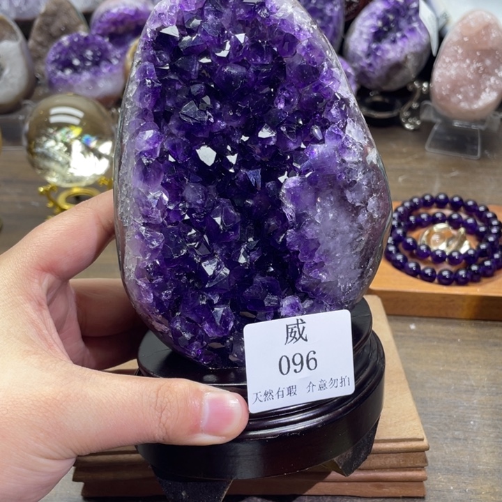 未镶嵌珠宝半成品水晶