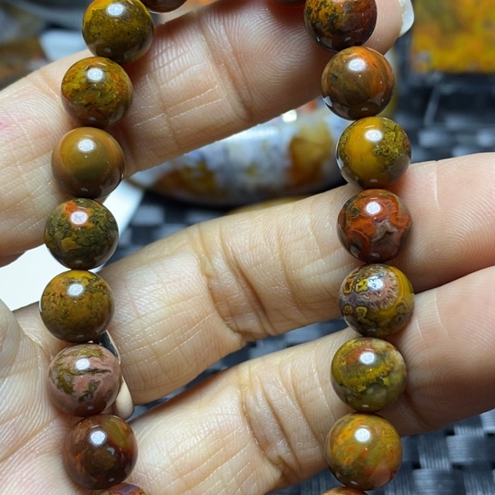 玛瑙/玉髓颈饰未镶嵌了**己