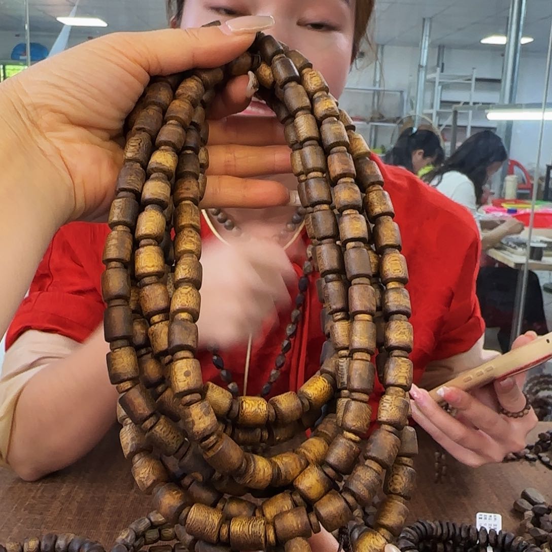 沉香手串多样性发货1条海南白棋板头998-932