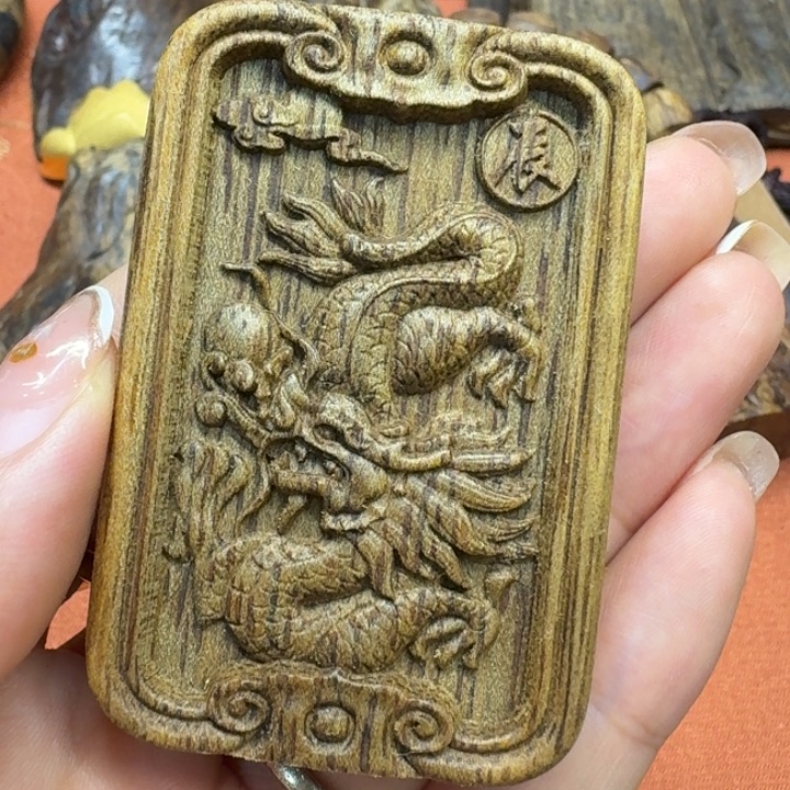 大叶紫檀（黑酸枝木类）