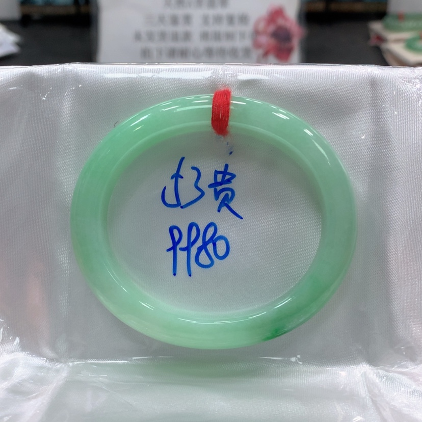 【闪购商品】翡翠手镯未镶嵌翡翠