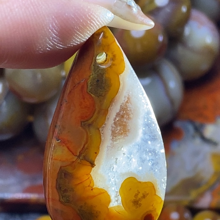 玛瑙/玉髓颈饰未镶嵌