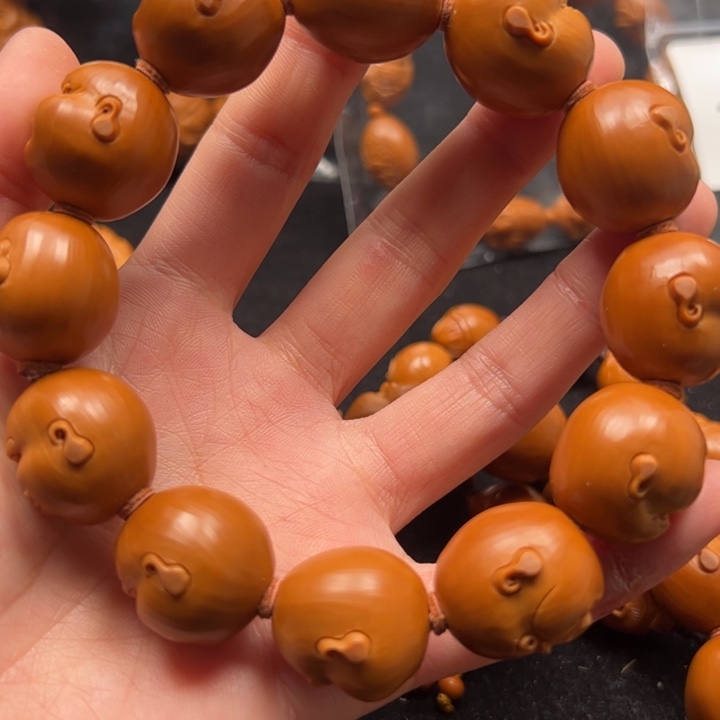 无***住吊坠橄榄核20百态