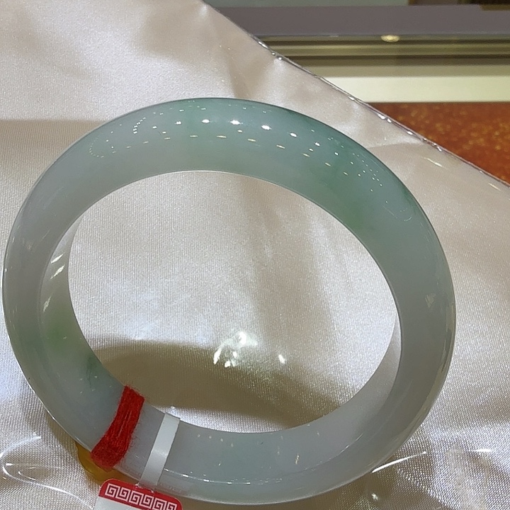 翡翠未镶嵌项圈天然翡翠手镯