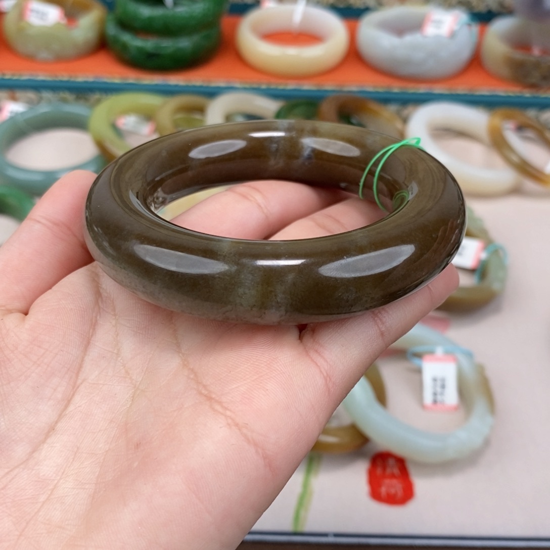 和田玉未镶嵌手镯回流 12.27 手镯 55.3胖圆