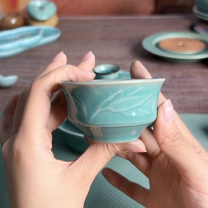 龙泉云间青瓷小米茶器
