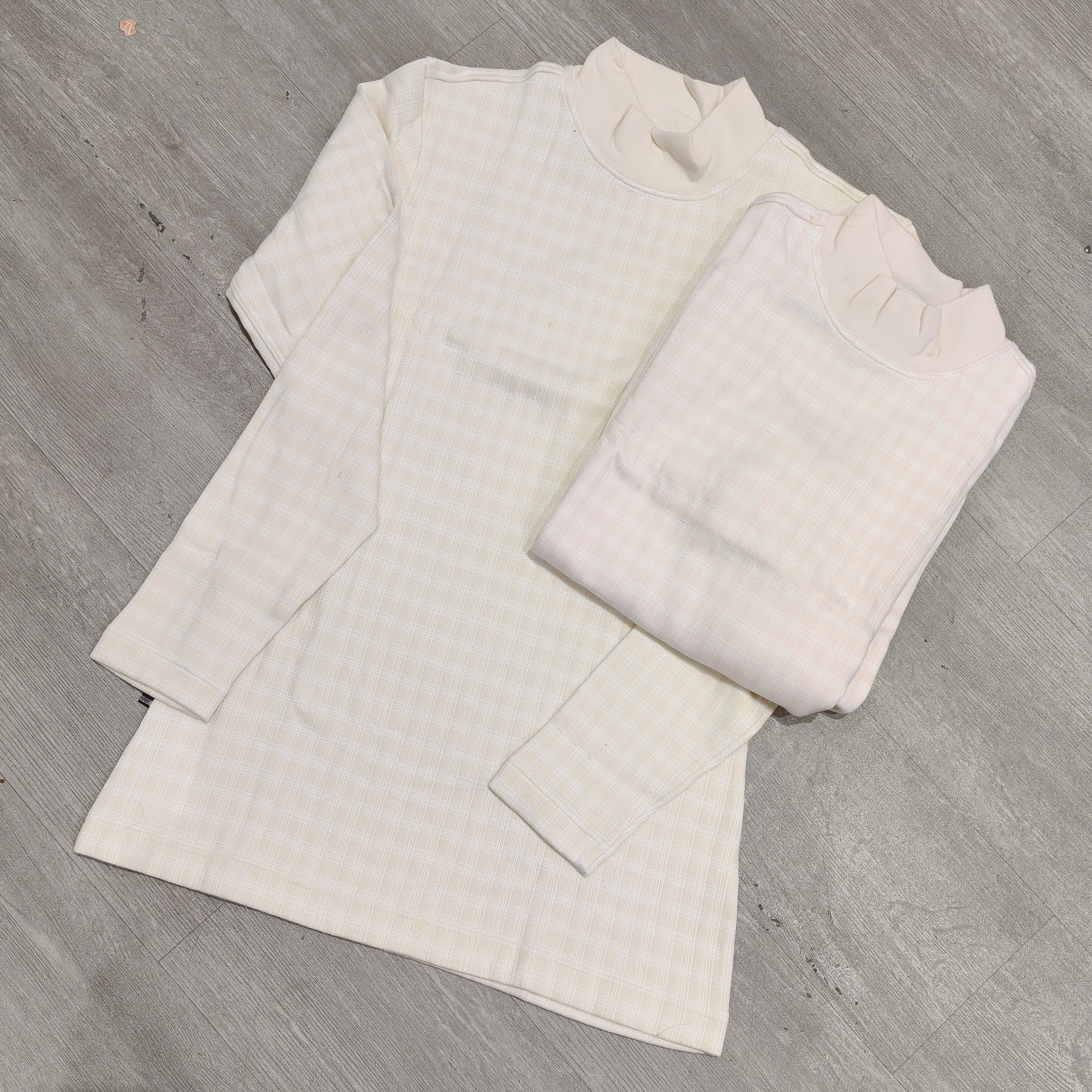 半高领保暖格子（微脏瑕疵介意勿拍）时尚打底衫-果梓102