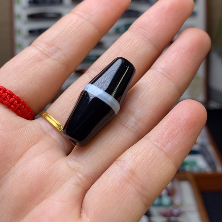 玛瑙/玉髓颈饰未镶嵌诱****肉