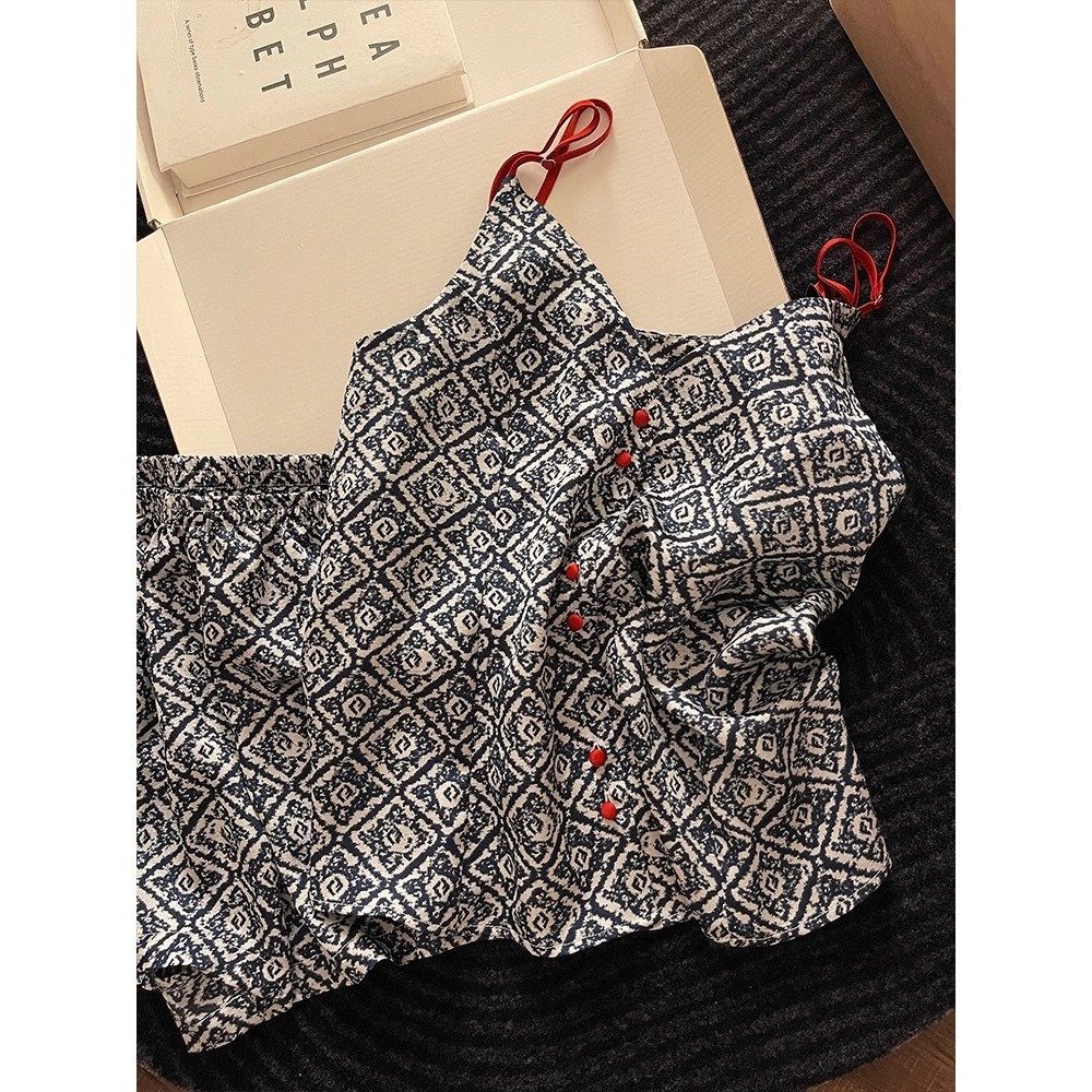 时尚高级感复古格纹印花吊带睡衣女夏季舒适休闲短裤家居服两件套