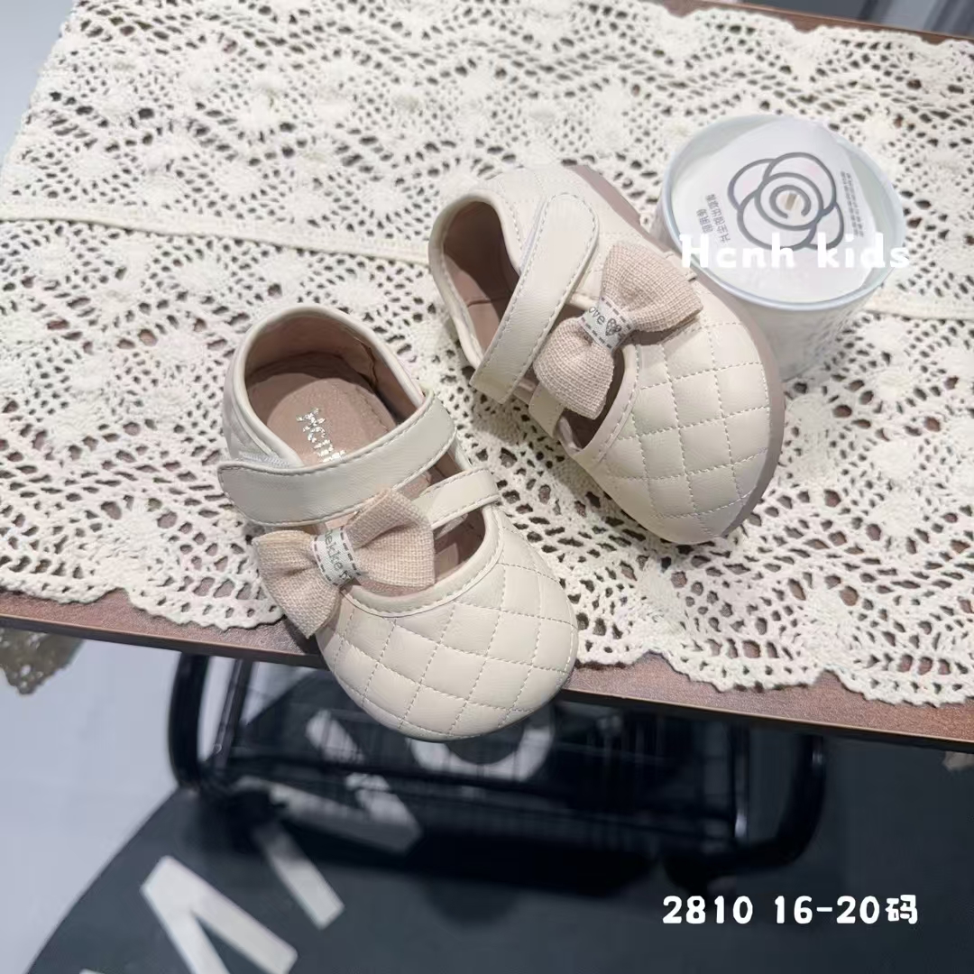 女公主PU合成革休闲风魔术贴皮鞋童鞋欧若精灵风