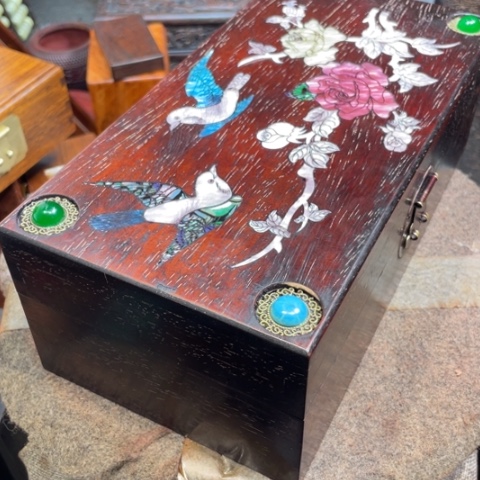 贡木开*果盒子11111111