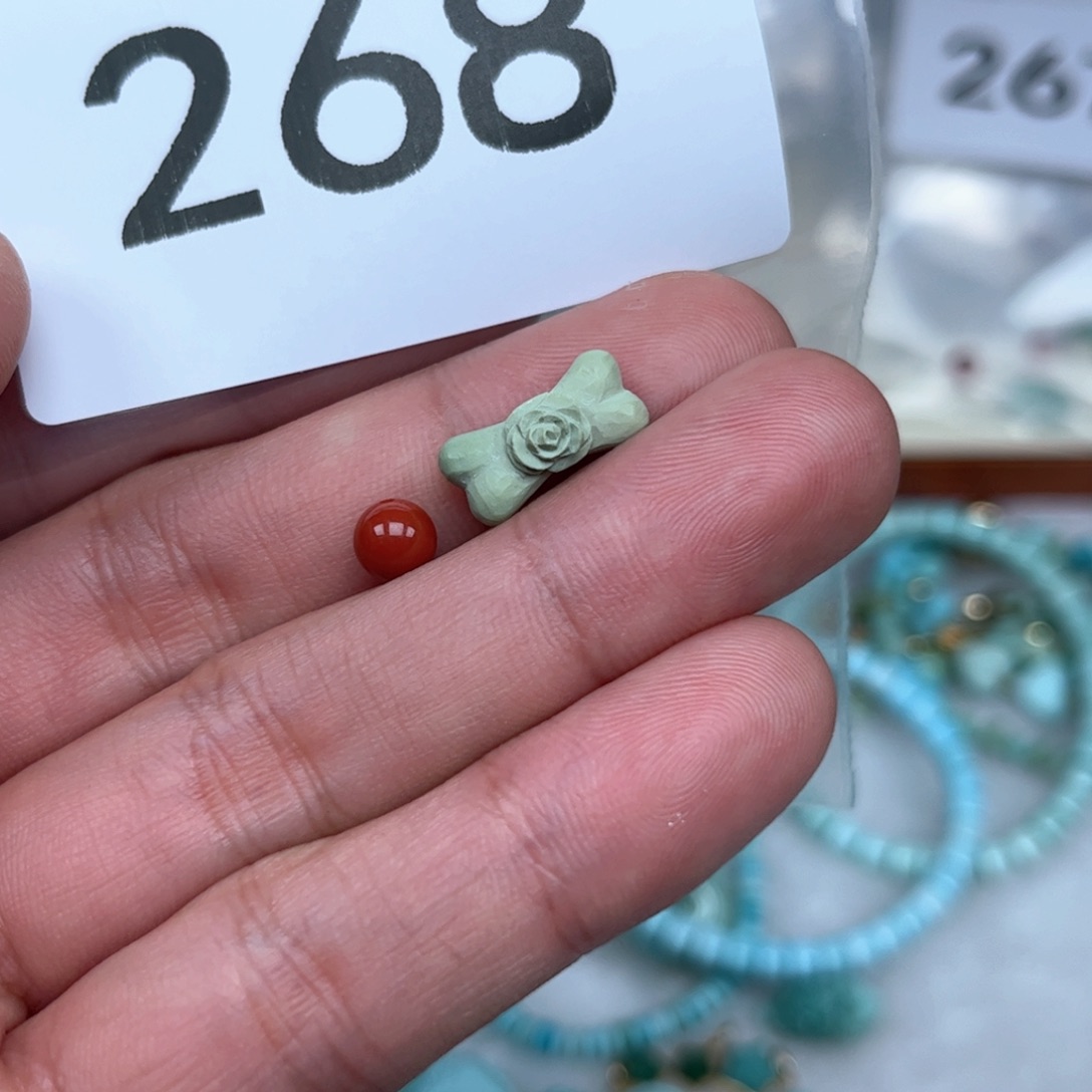 南红玛瑙未镶嵌珠宝奇石