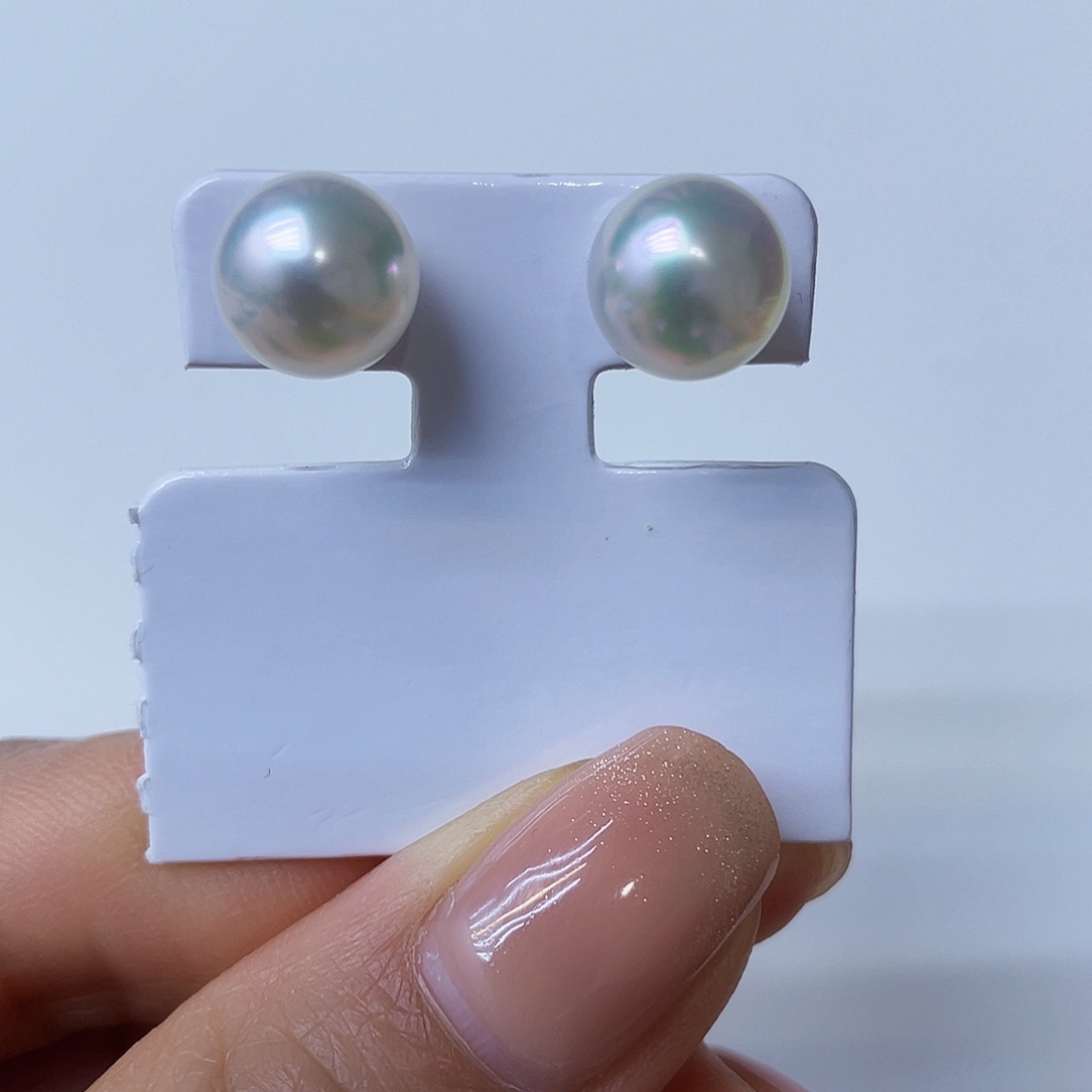 18K金镶嵌海水珍珠耳饰澳白