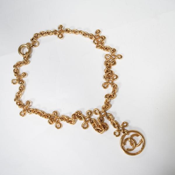 Chanel 金色中国结项链