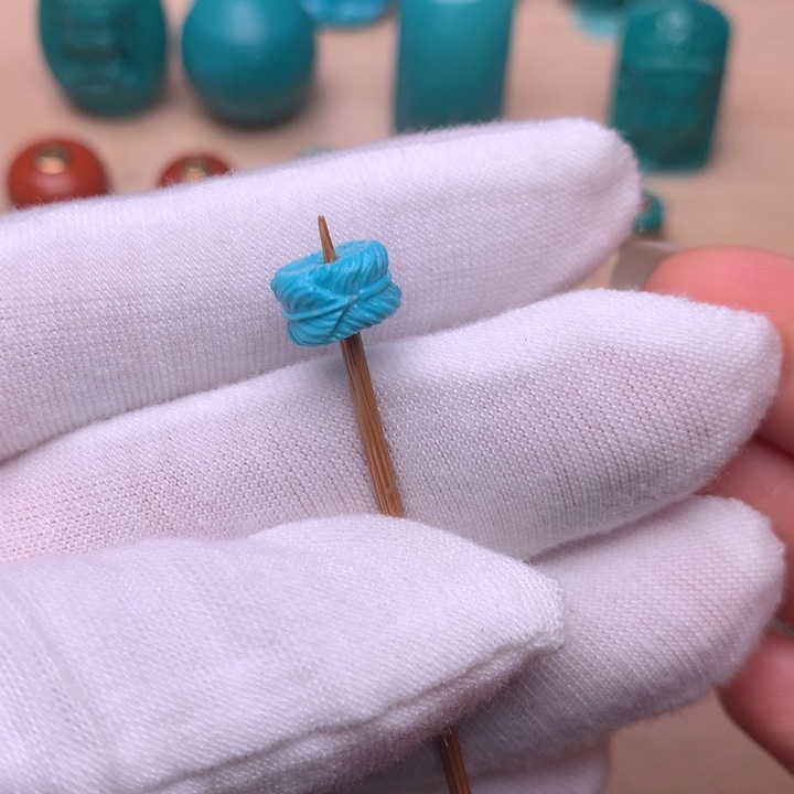 绿松石羽毛扣8.5未镶嵌