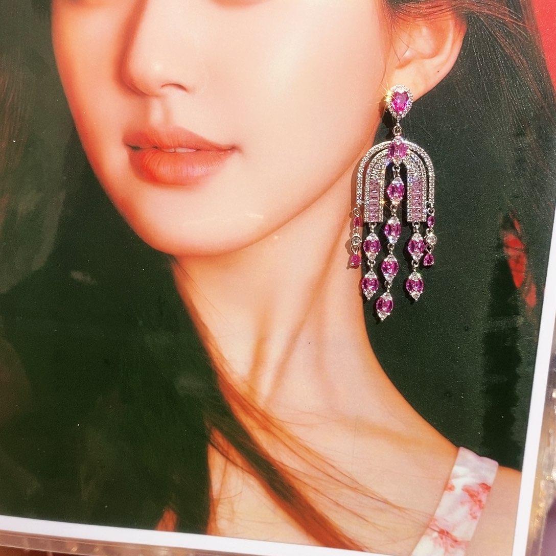 【闪购商品】纯铜925银锆石今****e