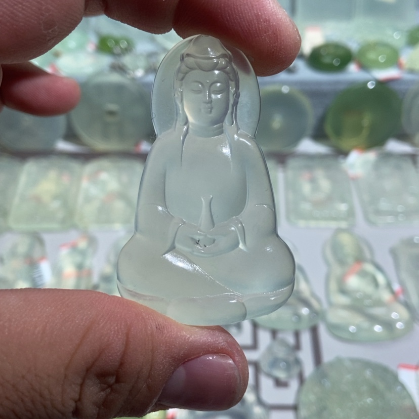 【闪购商品】蛇纹石玉颈饰未镶嵌