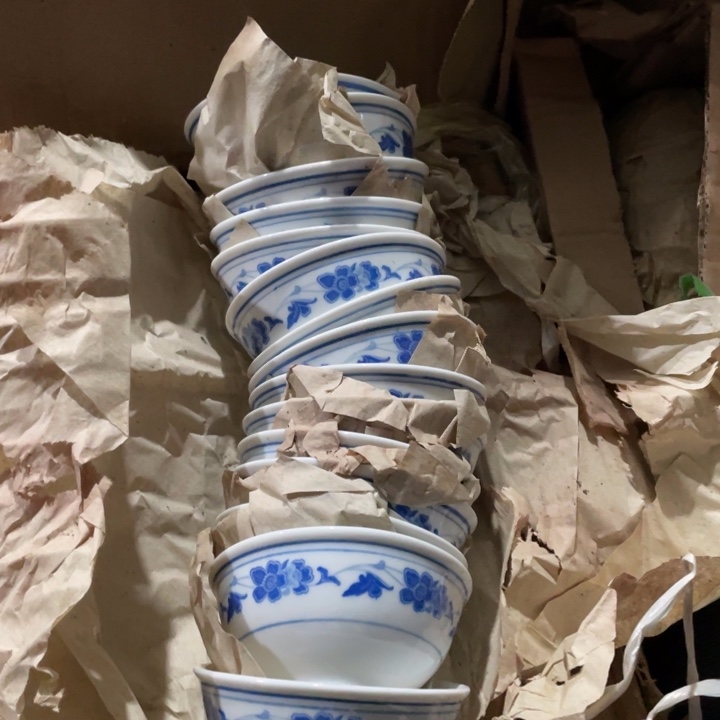 摆件陶瓷盘子碗砂锅都有15个