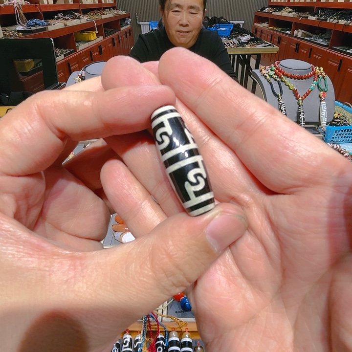 未镶嵌玛瑙/玉髓珠宝奇石