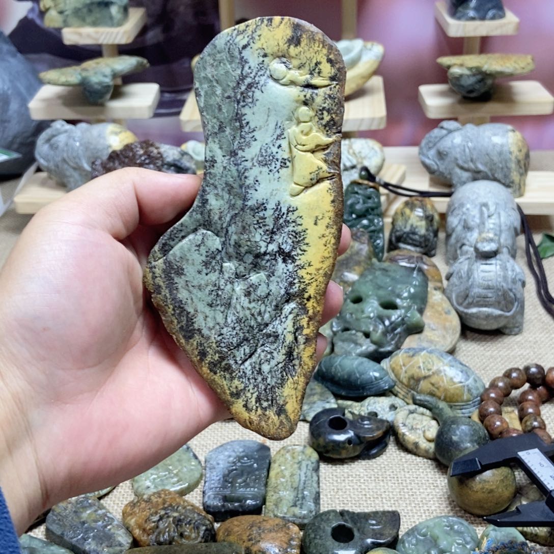 岫岩河磨玉（透闪石质玉）手把未镶嵌