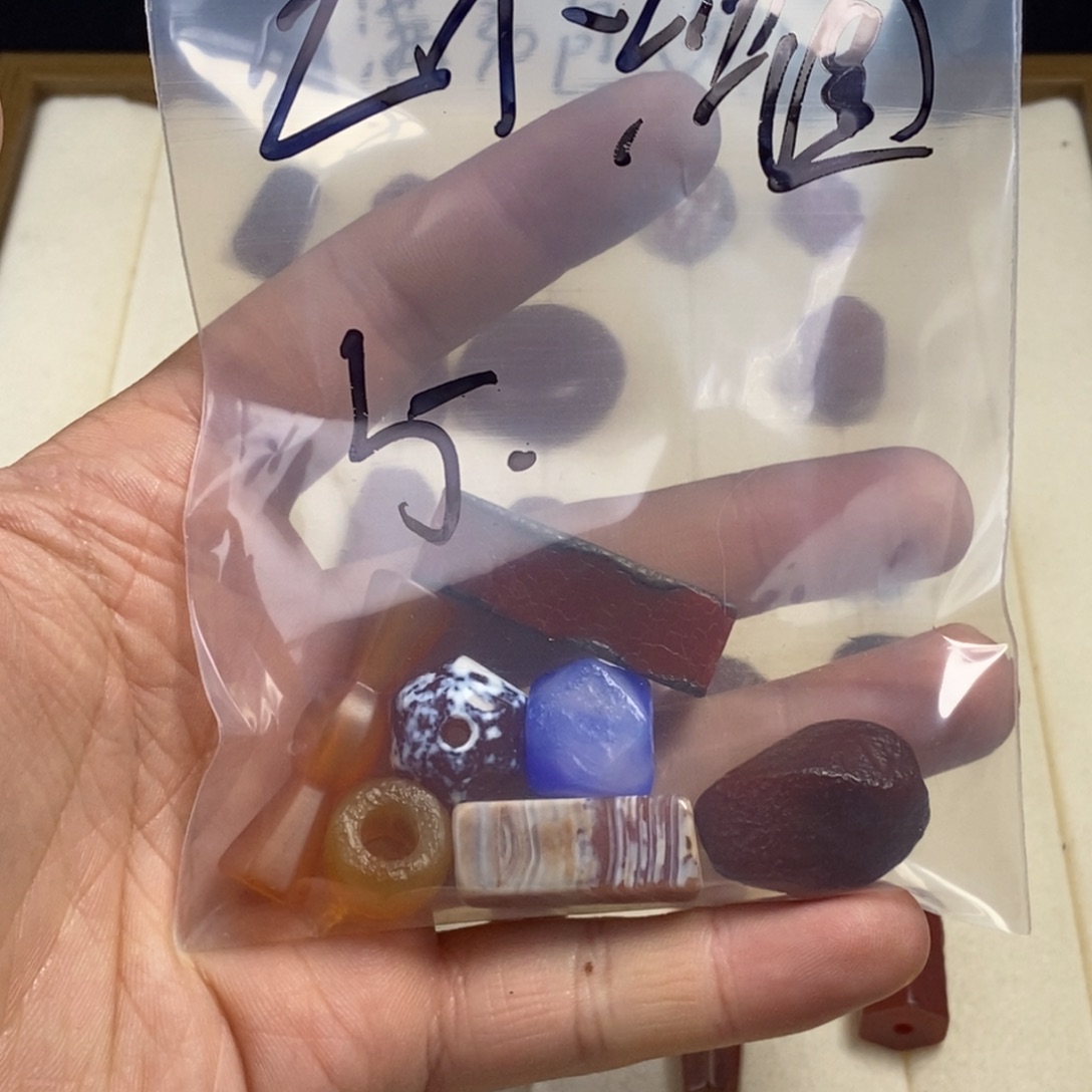 全***菌玛瑙/玉髓未镶嵌颈饰