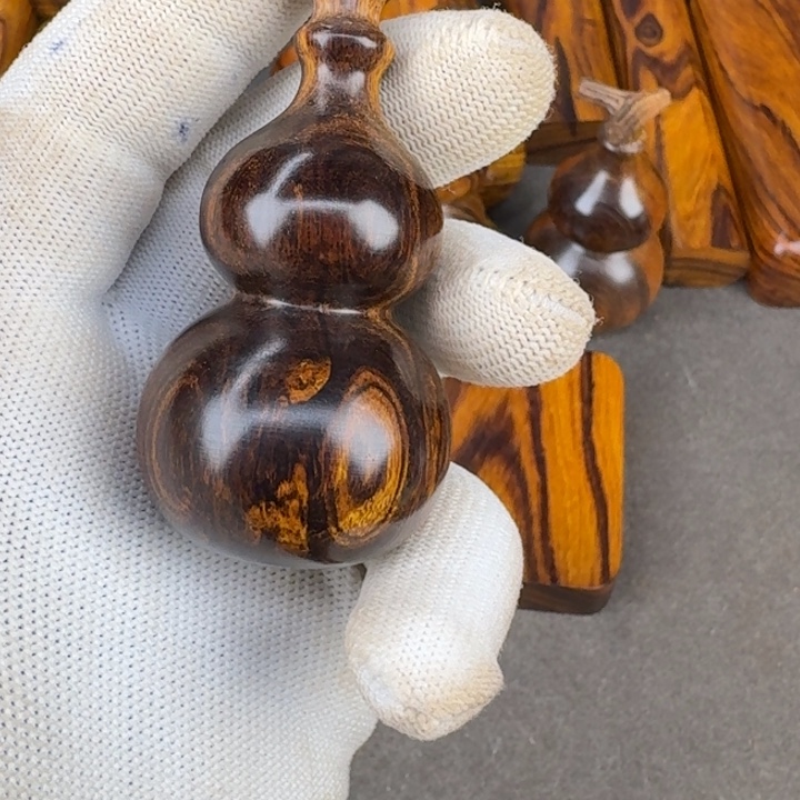 …***…美国沙漠铁木料葫芦