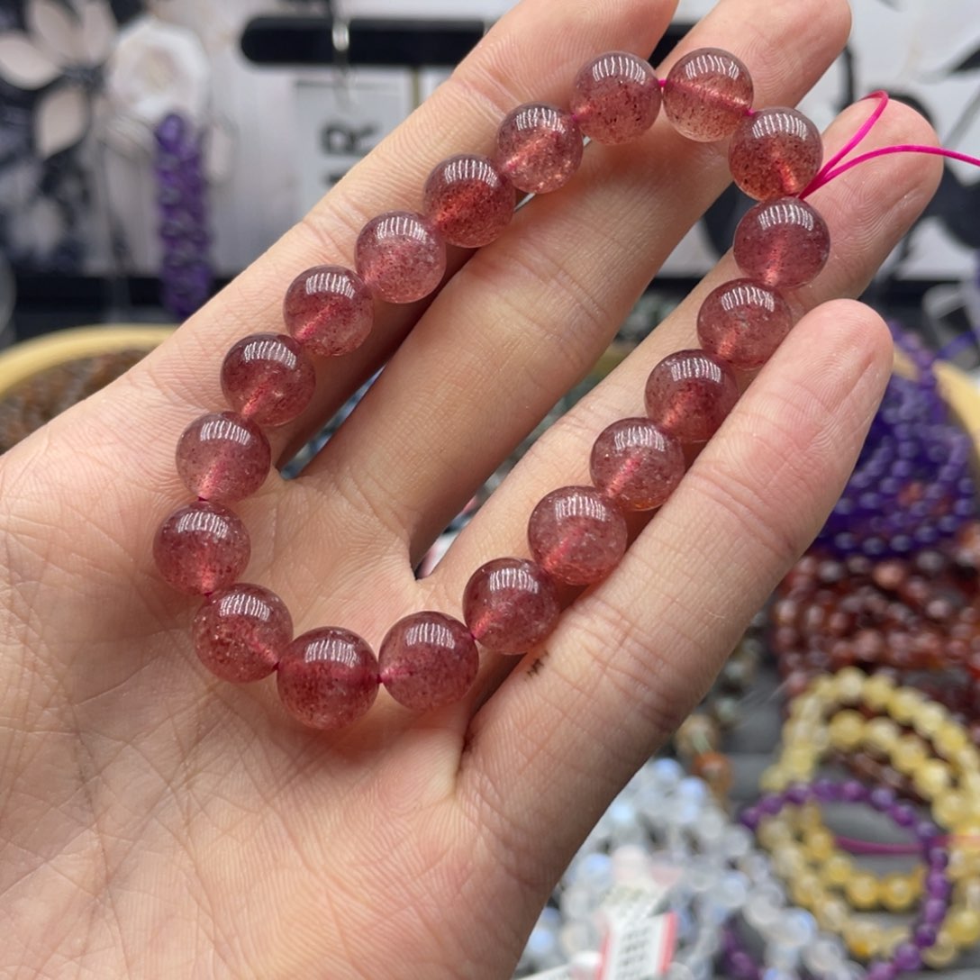 水晶手链未镶嵌鸽血红草莓晶
