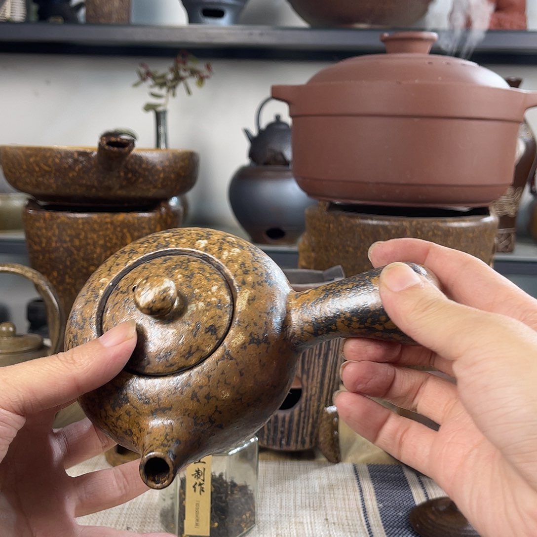 紫砂粗陶实用砂锅