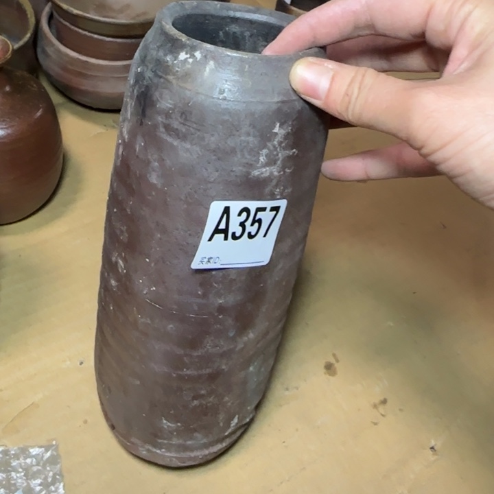 备前烧作品备前烧底部窑裂