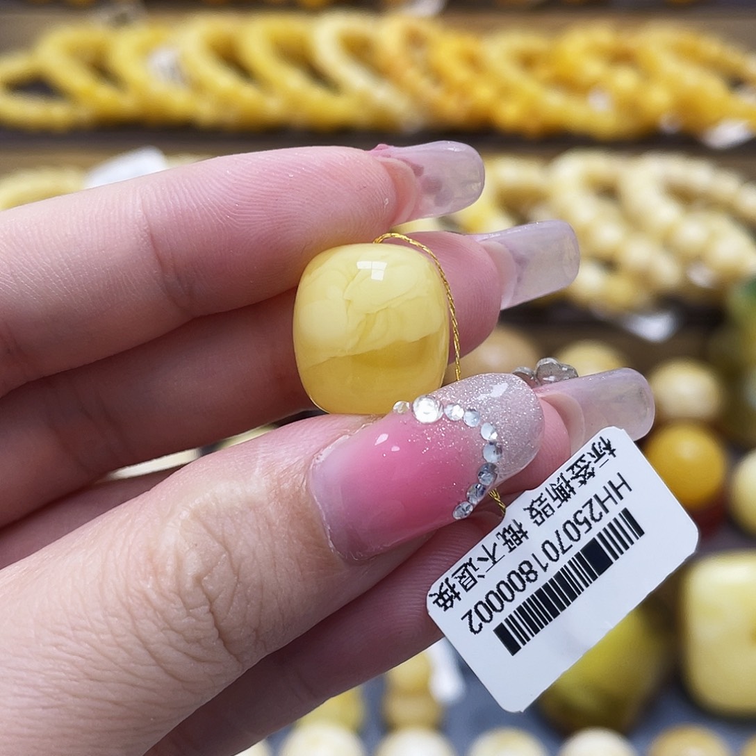 未镶嵌琥珀裸石14.2*15.8mm桶珠