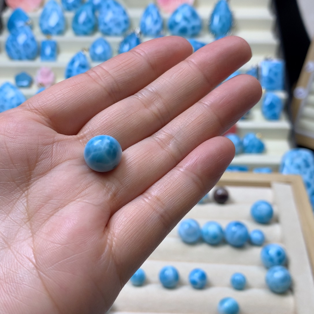 A***&针钠钙石（海纹石）未镶嵌珠宝半成品