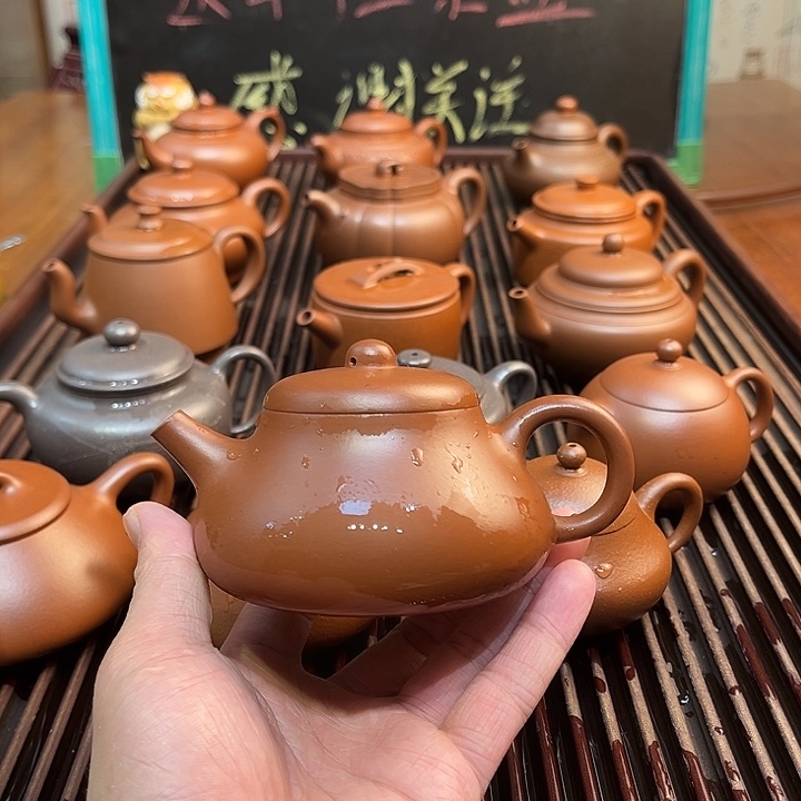 紫砂茶壶黄龙山红皮龙240cc