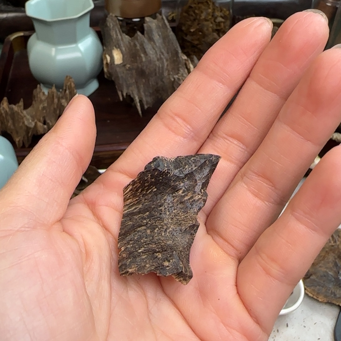 江***涟沉香碎屑沉香海南老料