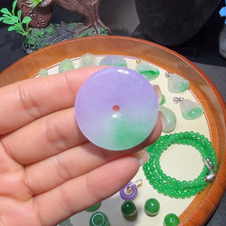 赖*懒春带彩平安扣