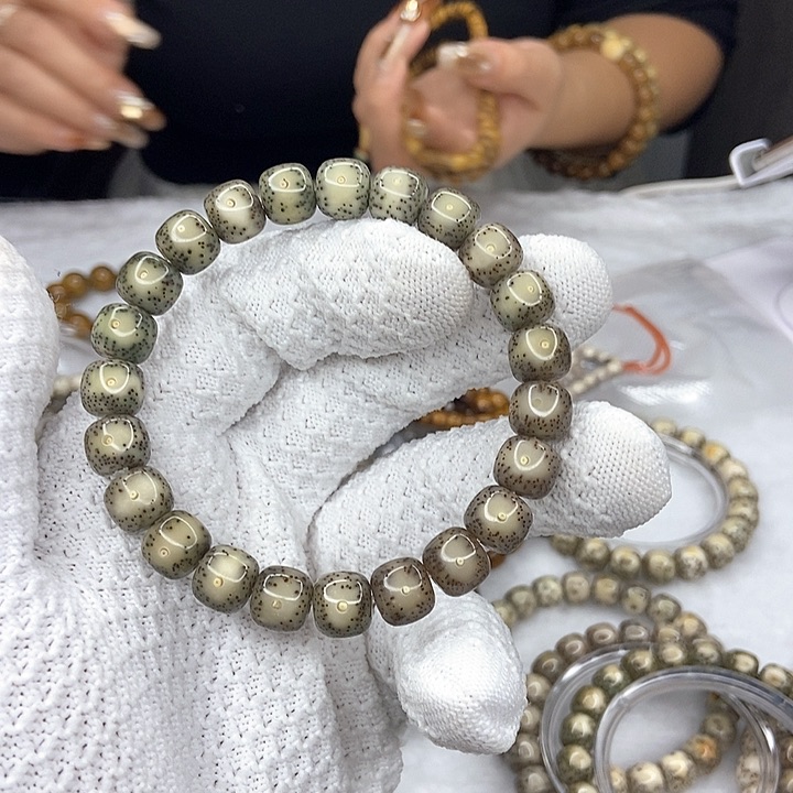 星月菩提吊坠周****子aaaaaaaaaaaa6