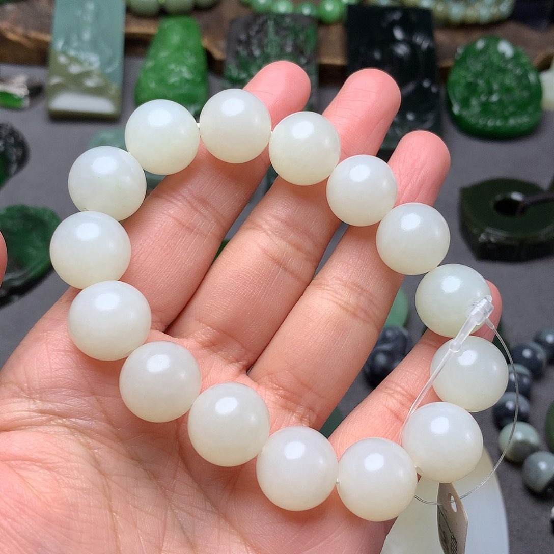 和田玉手串未镶嵌